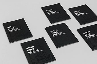 Künstler-Katalog für Paul Kuhlmann, geschlossen, liegend 